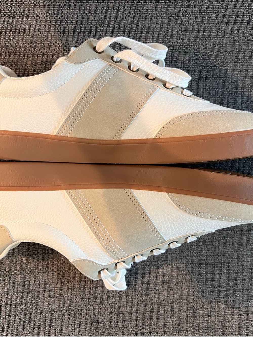 Lands' End White and Beige Low-Profile Lace-Up Sneakers - Picture 2 of 4